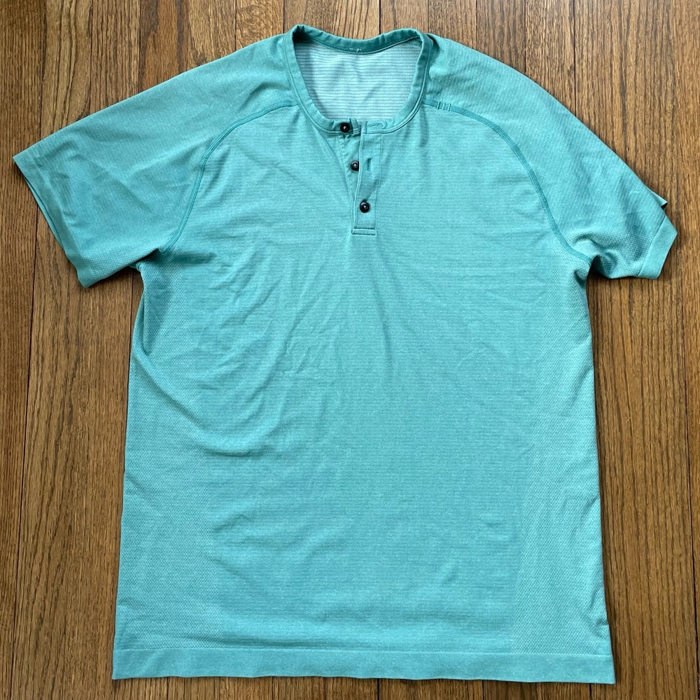 Mens Lululemon Teal Henley - Size Large